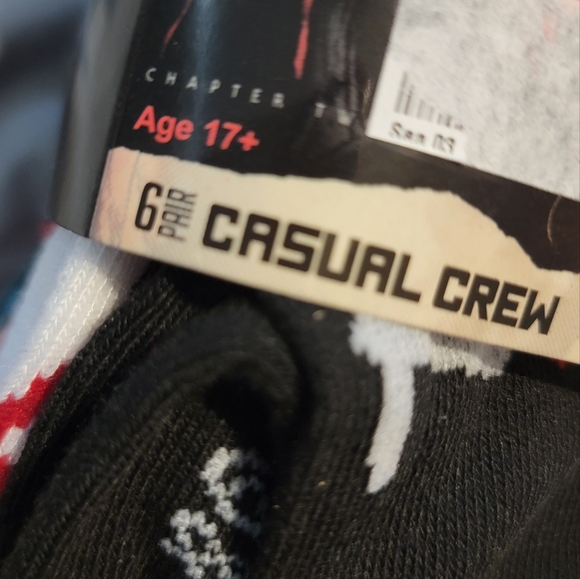 IT Pennywise 5 Pair Crew Socks - Picture 4 of 6